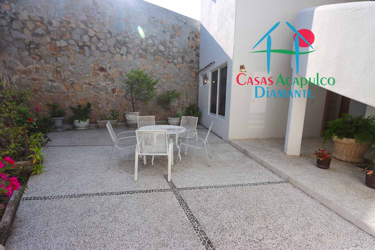 Vereda de las Sirenas 33 - Terraza trasera 2 Vereda de las Sirenas 33 - Terraza trasera 2